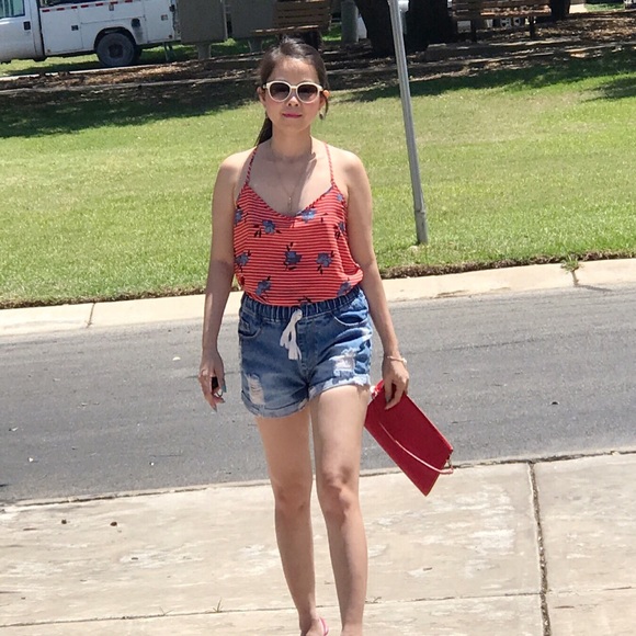 Meet your Posher, Christine - Picture 7 of 9